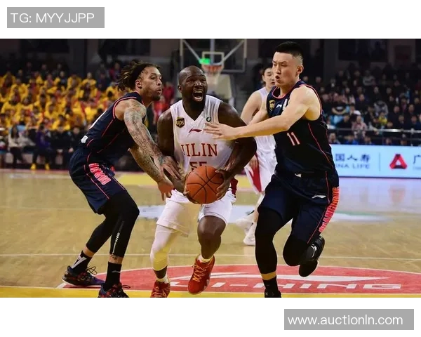 马布里成功领衔CBA联赛球队夺冠，再次展示超强领导力！